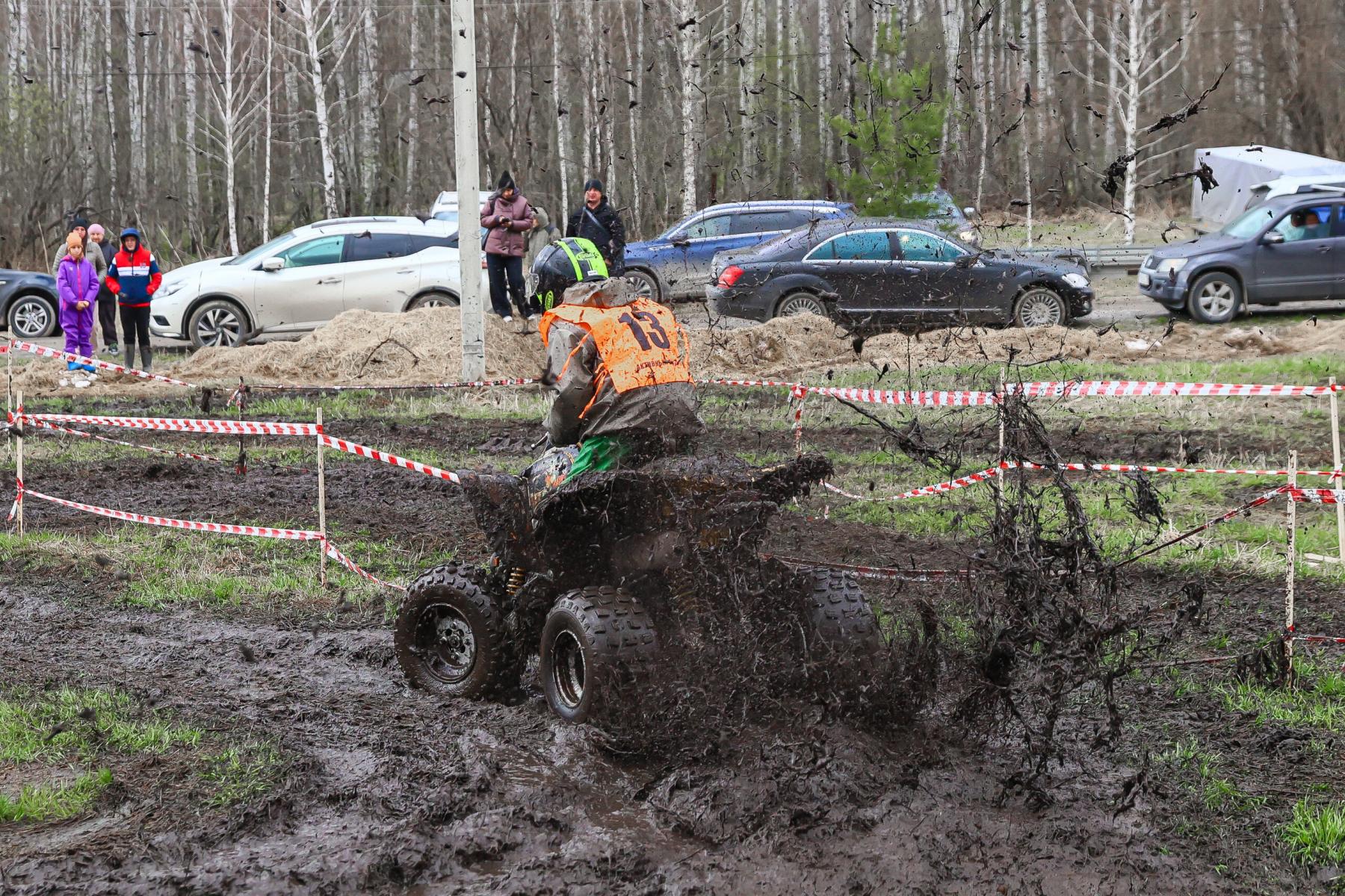 Фото В Новосибирске прошел фестиваль «КвадроБум 2025». Фоторепортаж 23 - Сиб.ФМ Фото В Новосибирске прошел фестиваль «КвадроБум 2025». Фоторепортаж 23